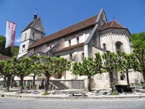 ST-URSANNE-la-collegiale-mai-2016
